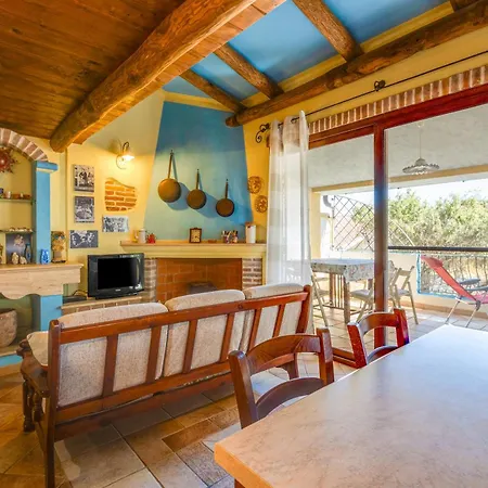 Il Rifugio Di Mandriola Holiday home *